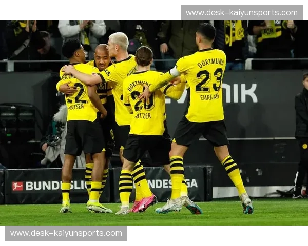 绿茵巅峰的意志较量：门兴vs皇马，那些被镜头永恒定格的史诗瞬间